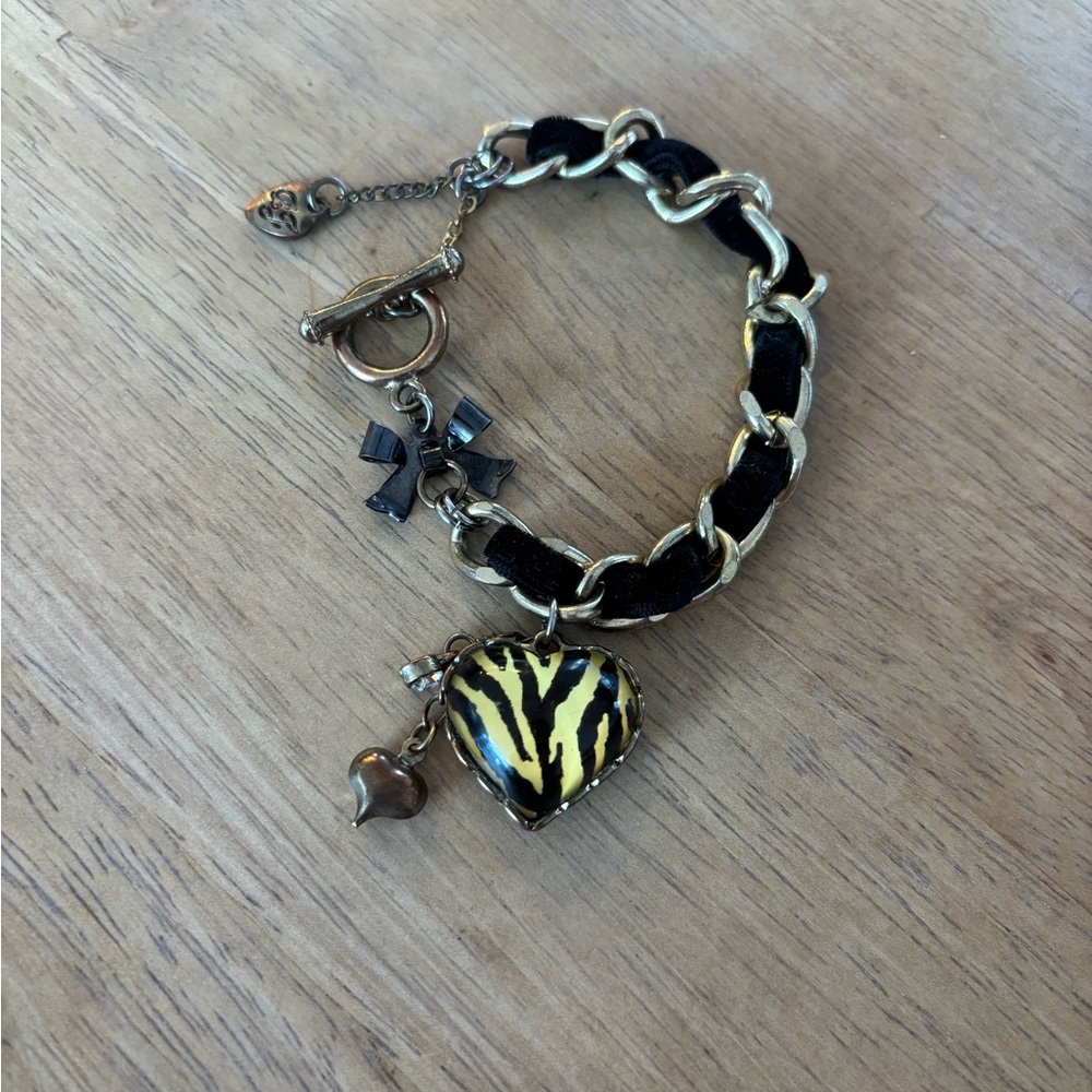 Vintage Betsy Johnson Gold and Black Chain Bracelet with Heart Charm